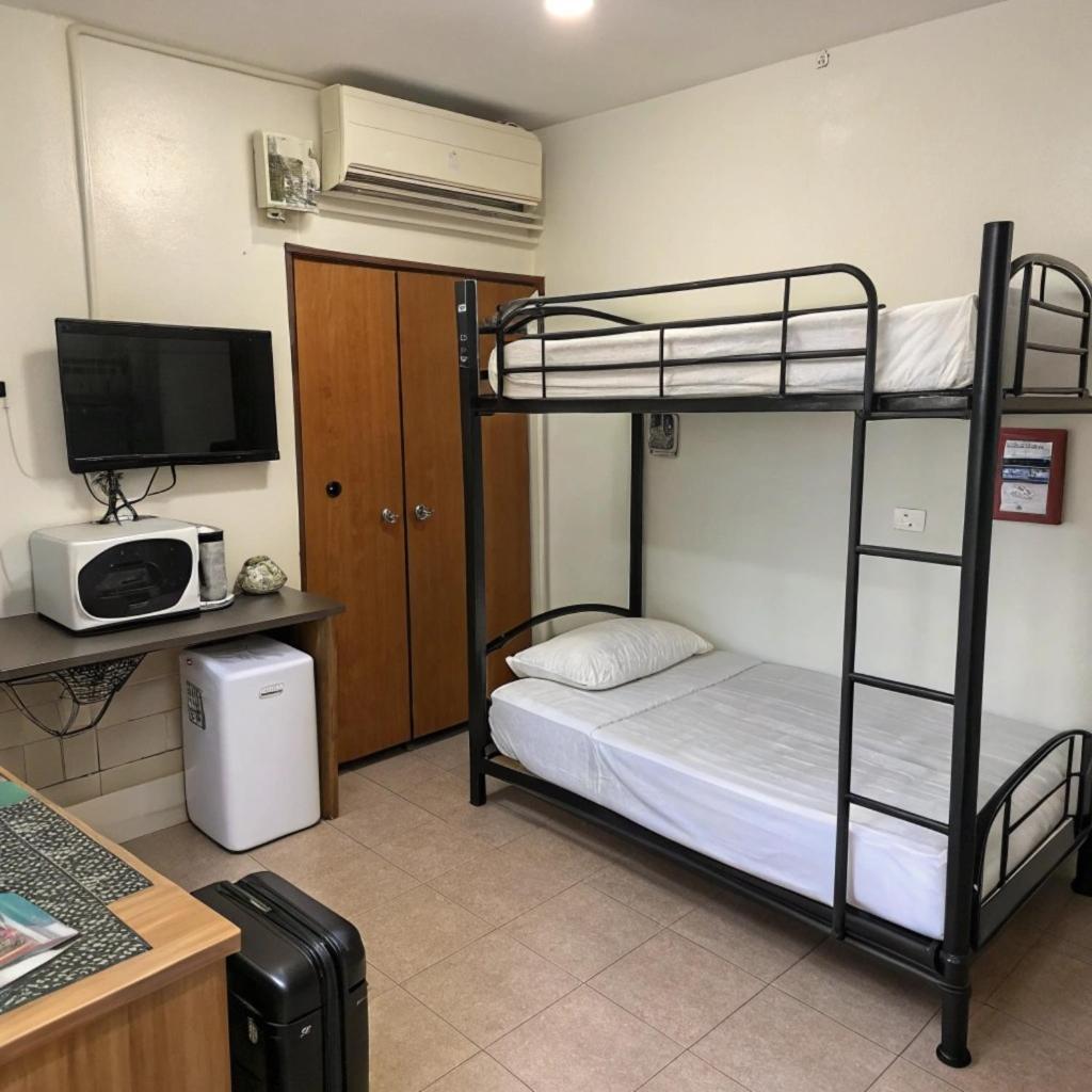 Apartamento 逢甲柏斯青年旅棧 Taichung Exterior foto