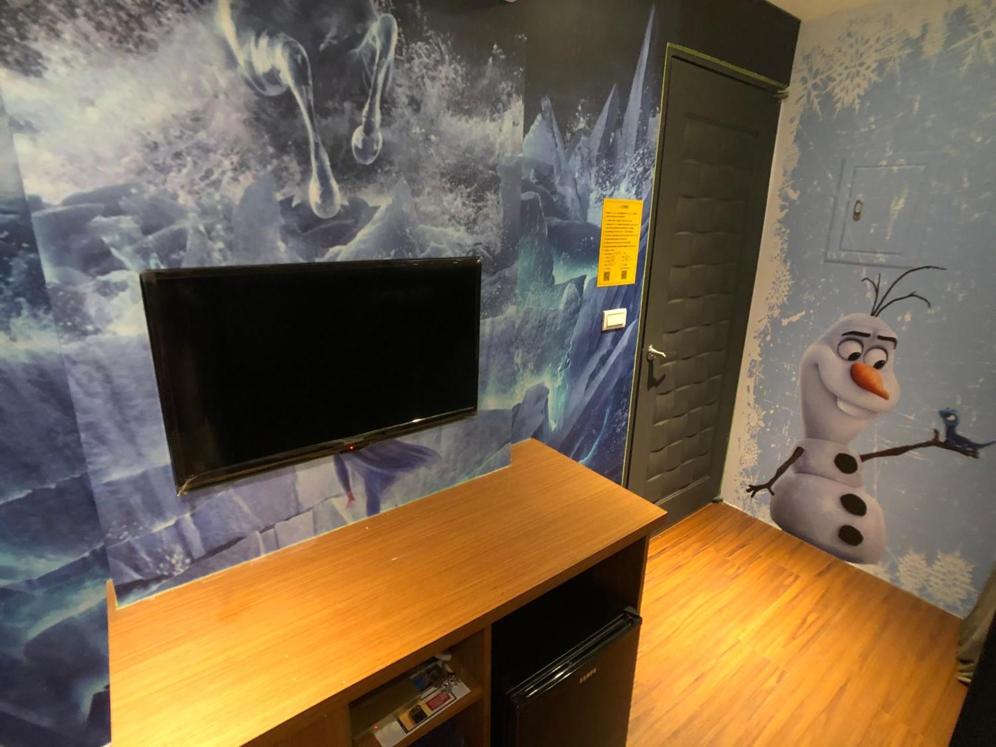 Apartamento 逢甲柏斯青年旅棧 Taichung Exterior foto